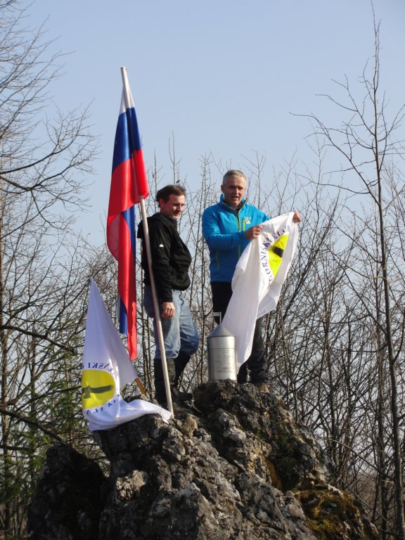 odkritjealjaevegastolpia84.jpg