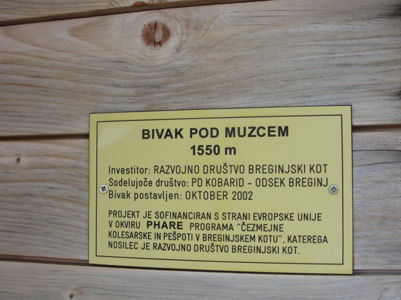 kobarikistol79.jpg