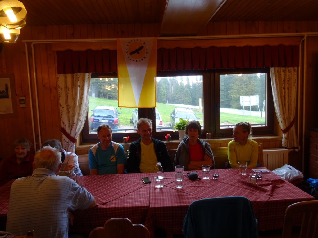 rogla66.jpg