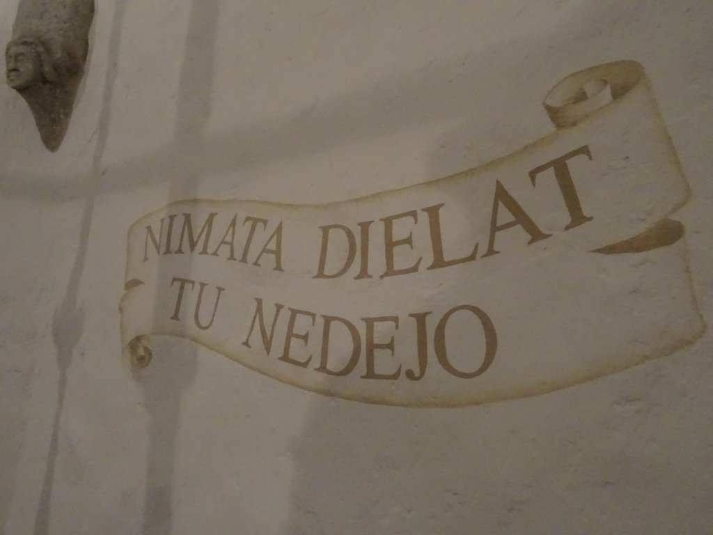 porinj42.jpg