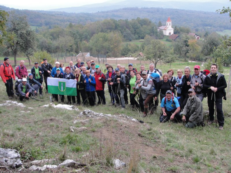 prijetnodomaeotvoritvenipohod39.jpg