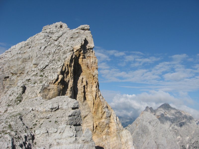 krlat201125.jpg