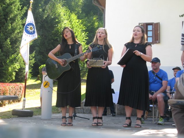 zavrh202112.jpg