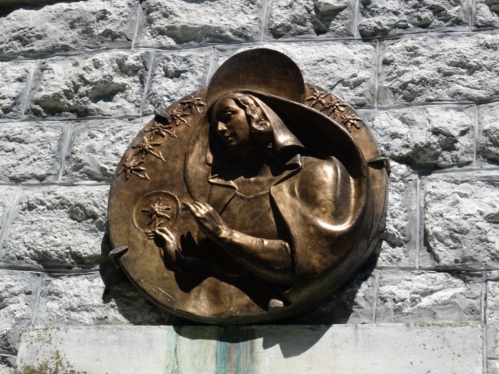 dolinabut87.jpg